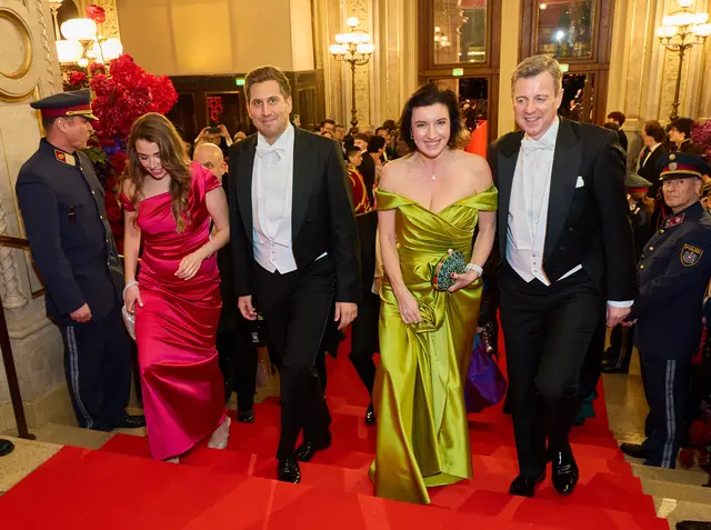 Alexander Pröll, Dorothee und Oliver Bär. | Foto: APA-Images / Starpix