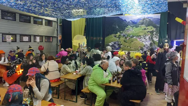 Gemütlich im Stüberl. | Foto: FF Jainzen