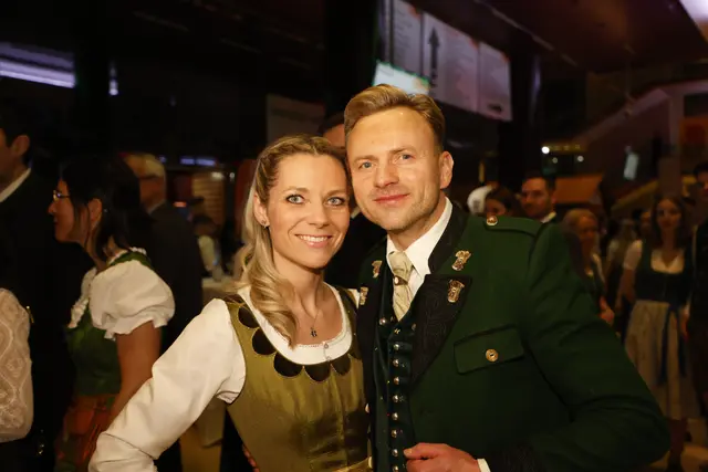 Viele Promis ließen sich den Bauernbundball nicht entgehen. | Foto: Konstatinov