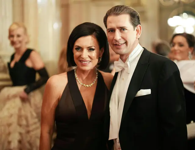Elisabeth Köstinger und der ehemalige österreichische Bundeskanzler Sebastian Kurz. | Foto: APA-Images / APA / GEORG HOCHMUTH