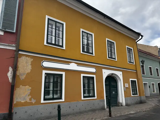 In diesem Haus sollen Wohnungen entstehen.  | Foto: MeinBezirk/Julia Gerold