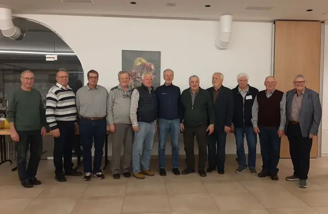 Ortsgruppenobmann Franz Brunner, Bürgermeister Fritz Pallinger, Nagelhofer Josef, Malleier Manfred, Preuer Josef, Palmanshofer Manfred, Pilz Josef, TB-Obmann Gottfried Eidler, Luegmayer Leopold, Wegerer Leopold, Bezirksobmann Johann Brandstetter;

 | Foto: NÖ's Senioren Ortsgruppe Zeillern