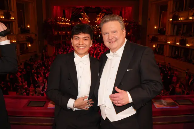 ESC 2025-Sieger JJ und Wiens Bürgermeister Michael Ludwig (SPÖ). | Foto: APA-Images / First Look / Roman Zach-Kiesling