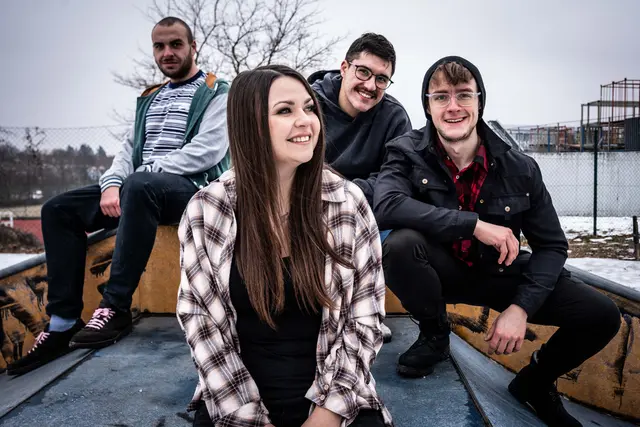 Nina Wittmann und Band: Nina Wittmann mit Andreas Monsberger, Marco Malivuk und Dorian Kalman. | Foto: Berni Ullrich
