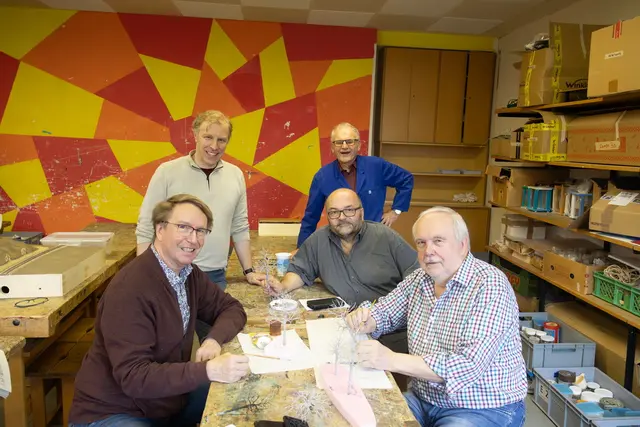 Das Modellbauteam der NÖMS: Christoph Lehner, Johann Kammerzelt, Johann Winter, Chistian Baranek, Franz Neuberger. | Foto: Regina Courtier