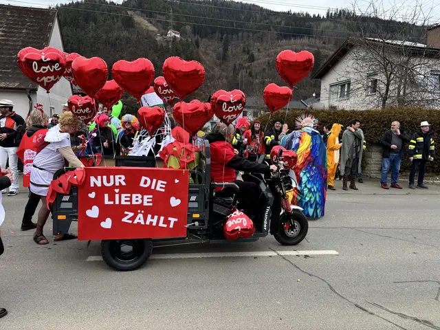 Egal ob Krapfen oder Küsse: In Proleb zählte heute nur die Liebe (und der Spaß)! | Foto: MeinBezirk/Astrid Moder