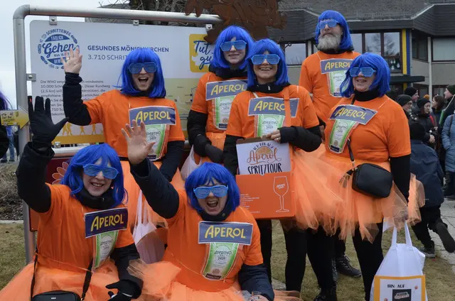 Südländisches Flair brachte die Katholische Frauenbewegung, mit ihrem Thema „Aperol“, nach Mönichkirchen. | Foto: Elisabeth Peinsipp
