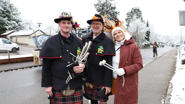Daniel, Stephan und Petra sind begeisterte Faschingsfreunde. | Foto: Markus Bäumler/zema-medien.de