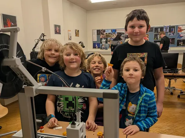 CoderDojo-Teilnehmer am 3D-Druck | Foto: SZ-Ybbs