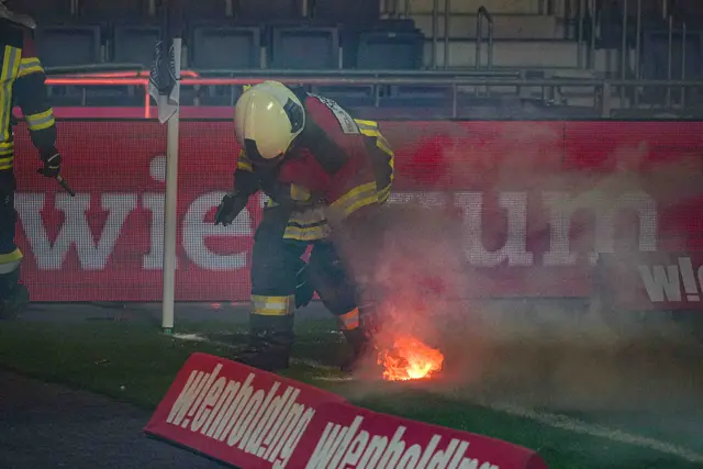 Nach dem Derby-Sieg von Austria gegen Rapid (2:0) spricht keiner über das Sportliche. | Foto: APA-Images / Pressefoto Scharinger / Daniel Scharinger