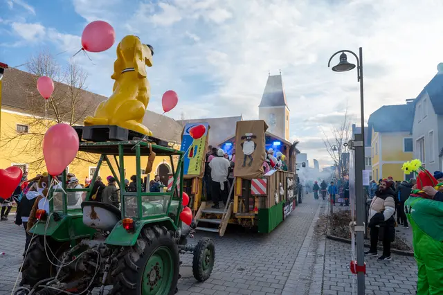 Der Faschingsumzug in Feldkirchen findet alle zwei Jahre statt und zieht immer mehr Besucher aus der Region an. | Foto: Marktgemeinde Feldkirchen