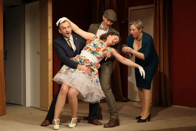 Die Besucher dürfen sich auf einen lustigen Theaterabend freuen. | Foto: Theaterklub Wartberg