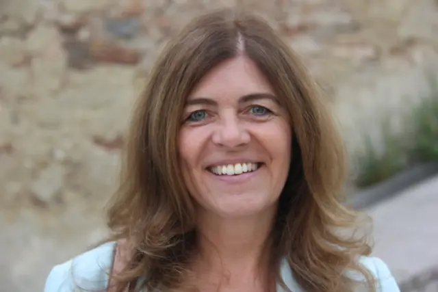 „20 Jahre zuverlässige Information aus der Region, das bedeutet für mich 20 Jahre Engagement und Beständigkeit – ein wichtiger Bestandteil der Medienwelt“, meint Angela Baumgartner, VP-Nationalrätin und Bürgermeisterin der Gemeinde Sulz im Weinviertel.  | Foto: Raimund Mold