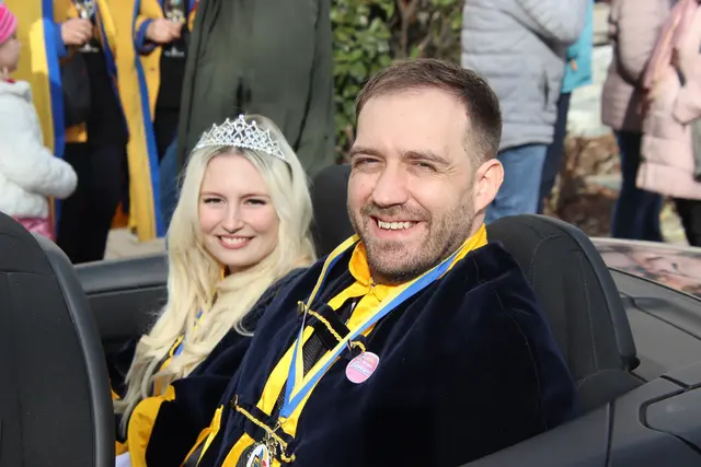 Das neu inthronisierte Faschingsprinzenpaar Katharina I. und Johannes I. hielt erstmals Hof. | Foto: Martin Wurglits