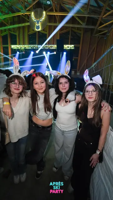 Enzenkirchner Skiclub feierte ausgelassen Apres Ski Party. | Foto: Skiclubs Enzenkirchen