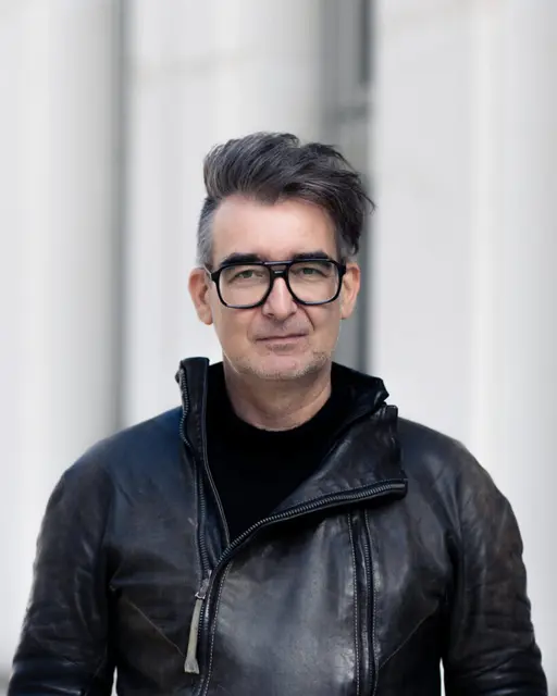Michael Stavarič liest in Schlierbach aus seinem neuen Roman „Die Schattenfängerin“.  | Foto: Minitta Kandlbauer