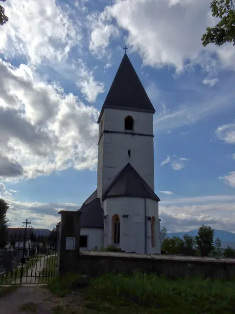Rund 27 Kilometer Natur, Bewegung und Besinnung – die Strecke nach Villach zählt zu den abwechslungsreichen Abschnitten des Kärntner Jakobswegs. | Foto: Region Villach Tourismus GmbH