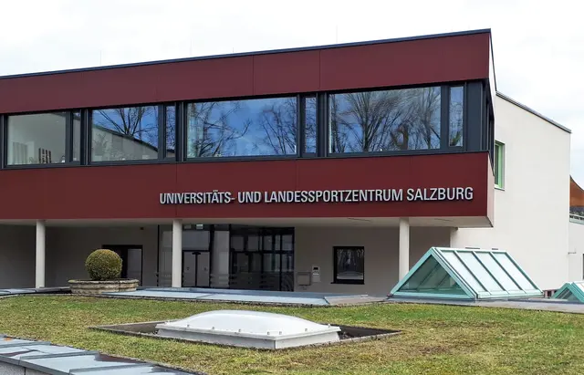 Der Gastronomiebetrieb im Universitäts- und Landessportzentrum Rif bekommt einen neuen Pächter.  | Foto: Josef Wind