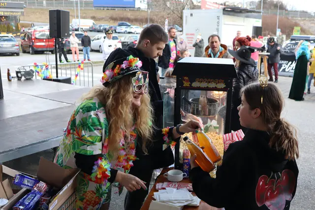 Es gab gratis Popcorn | Foto: Gerhard Langmann