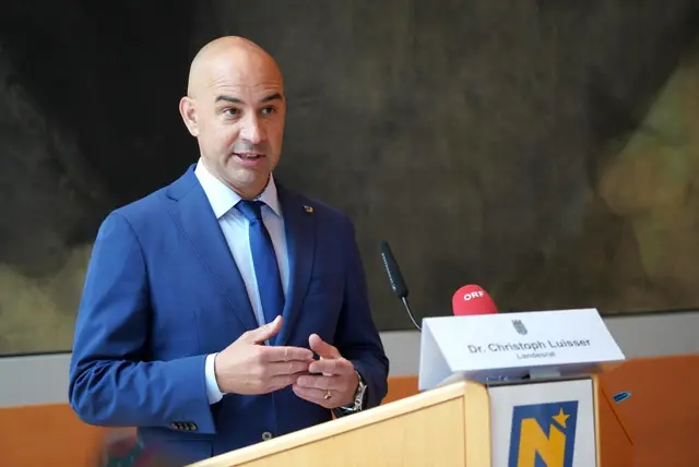 Luisser nahm sich Zeit für eine breite Palette an Themen: von Fragen der Landwirtschaft über Jagd- und Wasserrecht bis hin zu sozialen Anliegen. | Foto: FPÖ NÖ