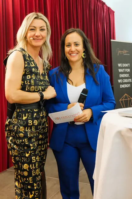 Juliana Käfer war Keynote-Speakerin bei der Emotionsnight #1 die Klara Meusburger organisierte. | Foto: Markus Schneebauer Photography