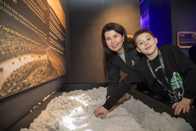 Zoryana Kushpler mit Sohn Marc. | Foto: Jürgen Hammerschmid