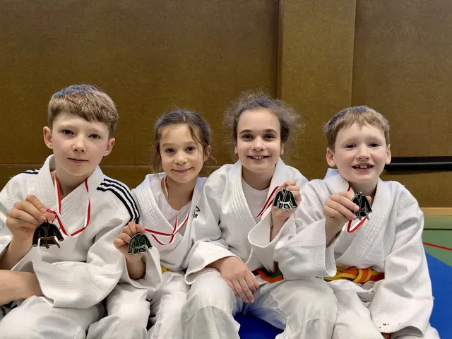 Von sechs Startern konnte das Judo Team Wängle vier Podestplätze erkämpfen. V.l.: Kilian Huth, Fenja Konzmann, Anais Huber und Gabriel Gundolf. | Foto: Judo Team Wängle