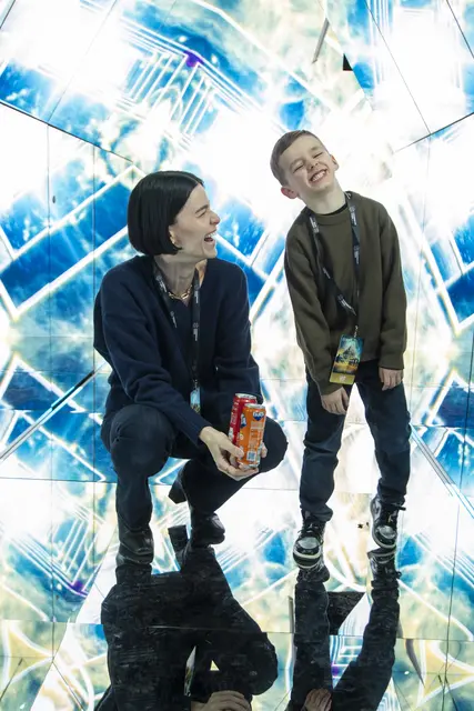 Kerstin Lechner mit Sohn Emeric im Sparkling Trail. | Foto: Jürgen Hammerschmid