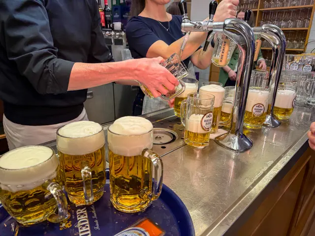 Die Bierzapfer hatten alle Hände vol zu tun.