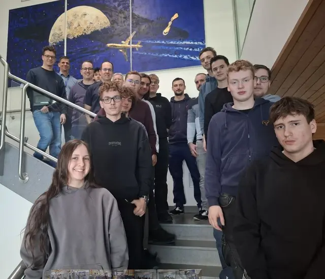 Die Schülerinnen und Schüler des 4. Jahrgangs der Abteilung Mechatronik-Automatisierungstechnik der HTL-Karlstein | Foto: TEST-FUCHS