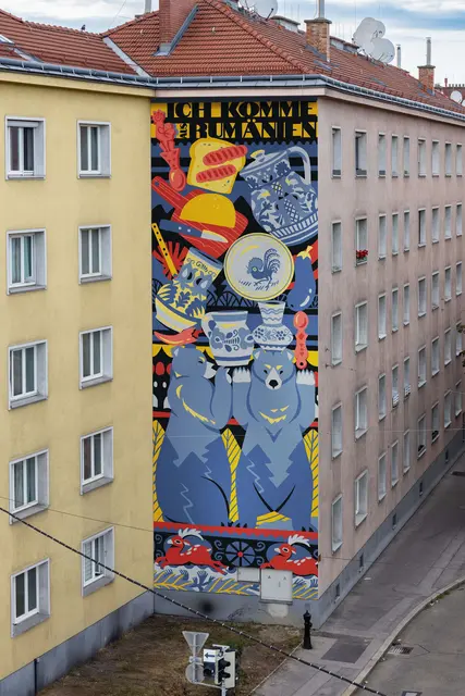 "Ich komme aus Rumänien" steht auf diesem Waldbild Aliz Buzas'. Was sie darauf gemalt hat? Bären genauso wie Mamaliga – also Polenta –, und Sarmale – also Kohlrouladen. | Foto: Aliz Buzas