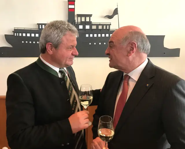 Herbert Gschweidl mit Erwin Pröll, ehemaliger Landeshauptmann. | Foto: Privat
