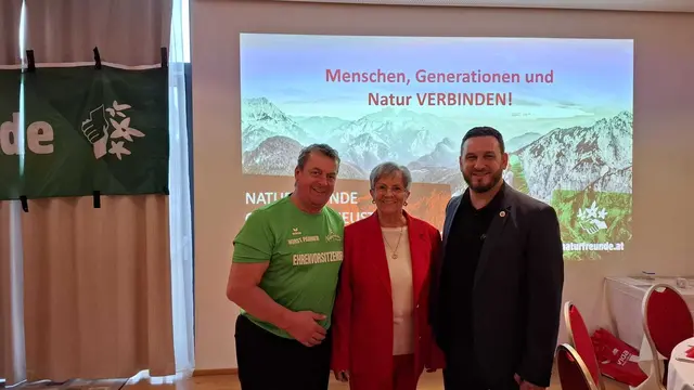 Howdy und Christa Pammer mit Markus Schlapfer | Foto: Naturfreunde WN