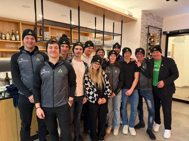 Das Wintersport-Team rund um Heinz Pfann | Foto: Naturfreunde WN