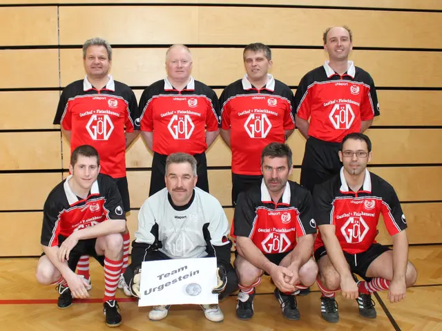 Damals - aktiver Fussballer - heute nur mehr passiv. | Foto: Privat
