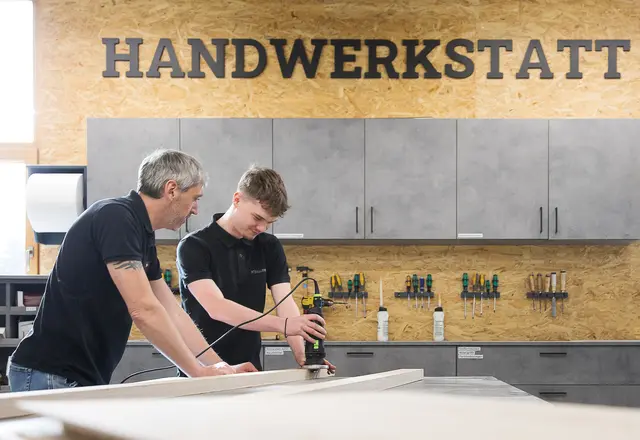 Bei Josko gibt es persönliche Mentoren für die Lehrlinge. | Foto: Josko
