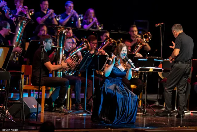 Stimmgewaltig wird auch Miriam Kulmer als Solistin zu hören sein. | Foto: Gert Kragol