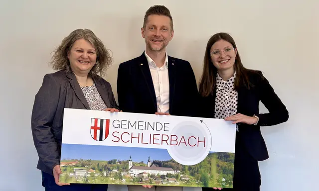 Vizebürgermeisterin Anita Kalchmayr, Bürgermeister Mario Pramberger und Amtsleiterin Katharina Koppler (von links) sprühen vor neuen Ideen. | Foto: Weymayer