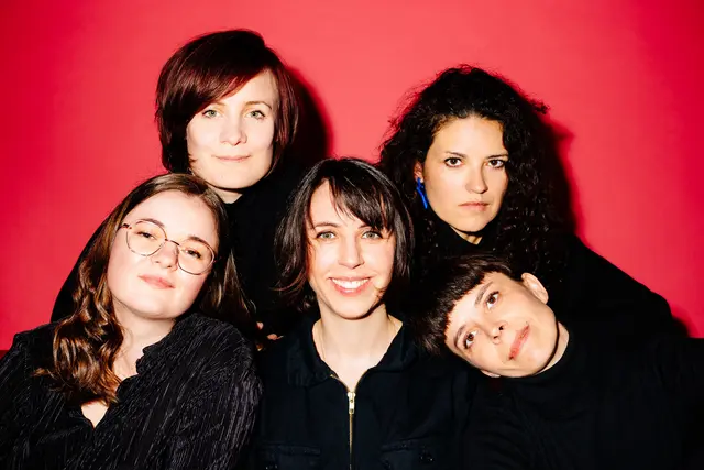 Clara Luzie ist mit ihrer neuen Band "The Quiet Version" am 5. März im Posthof zu Gast. | Foto: Apollonia Thereza Bizan