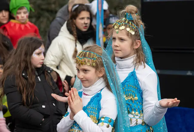 Prinzessinnen gehören einfach zu jedem  Kinderfasching dazu