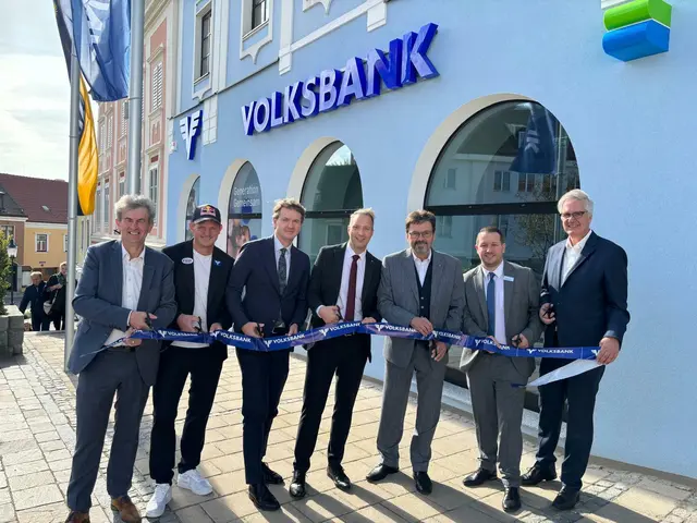 2024 gab es eine große Eröffnungsfeier der Volksbank Horn. | Foto: Manuela Danzinger
