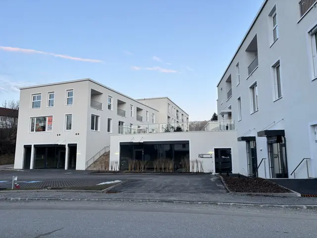 Blick auf das Gesundheitszentrum Schwertberg, Bild vom 10. Februar 2026 | Foto: MeinBezirk Perg