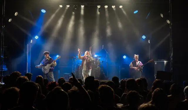 KOAN AKKU feiern ihren Aufstieg ins Finale der Planet Festival Tour 2026 – der Traum vom großen Auftritt in Wien wird wahr. | Foto: Planet-Festival-Tour2026/MATTHIAS ERNST