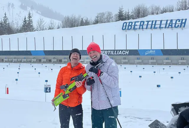 Jürgen Klopp mit Ole Björndalen am Schießplatz im Biathlonzentrum Obertilliach. | Foto: Biathlonzentrum Osttirol
