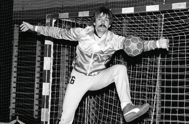 Vom Handball-Tor ins Bürgermeisterbüro - hier ein Bild vom heutigen Horner Bürgermeister 1980. | Foto: Privat