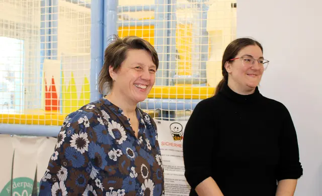 Wenn Stolz aus den Eltern spricht. | Foto: Rebekka Sadiki-Peckary