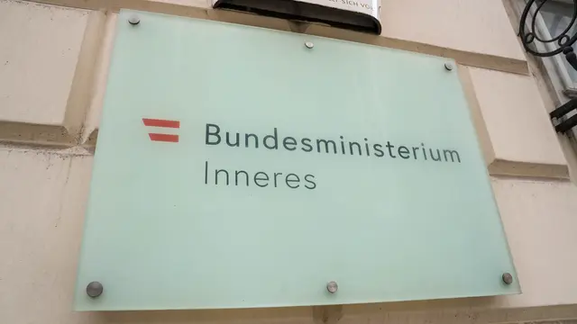 Das Innenministerium teilt mit, dass die Zahl der Asylanträge in Österreich weiter rückläufig sei.  | Foto: Andreas Pölzl/MeinBezirk