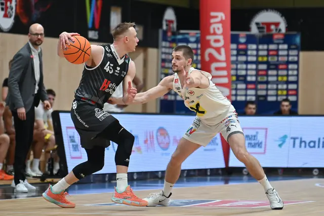 Vitaliy Zotov steuerte wieder 16 Punkte zum Sieg bei. | Foto: Basketball Austria/U. Winter