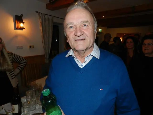 Karl Hinterwallner hat das Stück gut gefallen | Foto: Heribert Punz