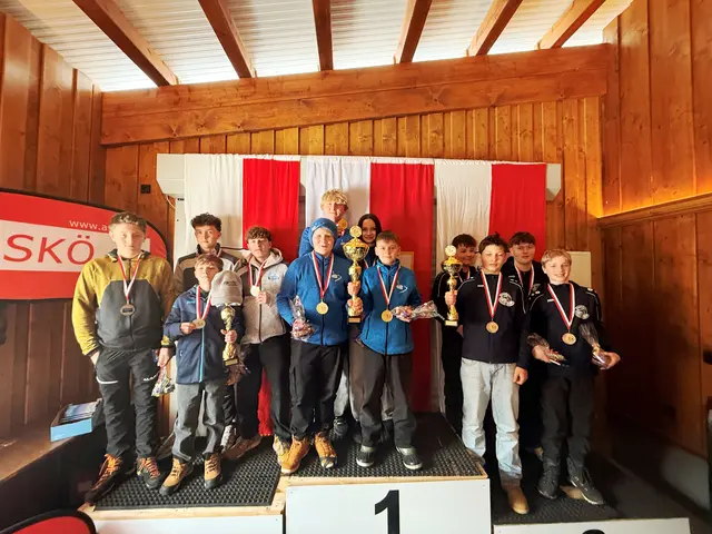 Vizemeister ESV Gasteig I, Meister EC Oberndorf I und Bronze EC Rummlerhof I.